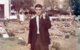 Wbap Tv_reporter_bob_welch_in_dealey_plaza_november_23rd_1963